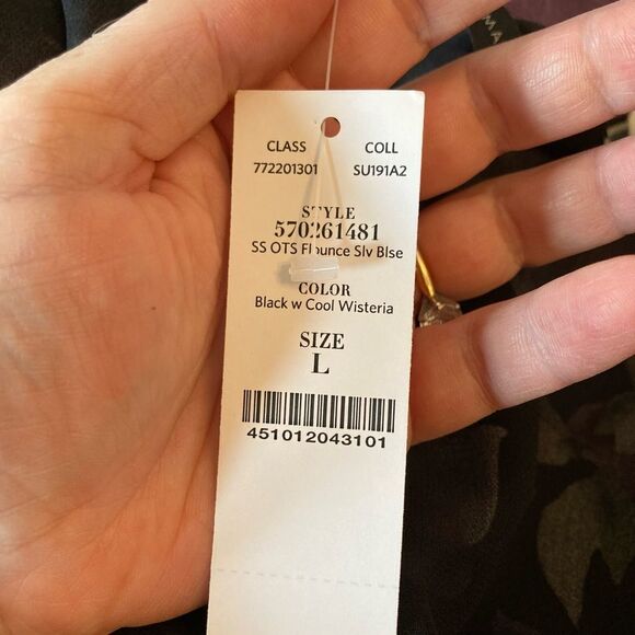 WHBM BNWT elegant purple floral print lined blouse w/ flutter sleeves - Picture 9 of 11